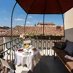 Strozzi Terrace View Apartment *