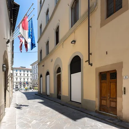 Terrace In Piazza Strozzi-center Of 公寓 佛罗伦萨
