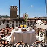 Strozzi Terrace View פירנצה